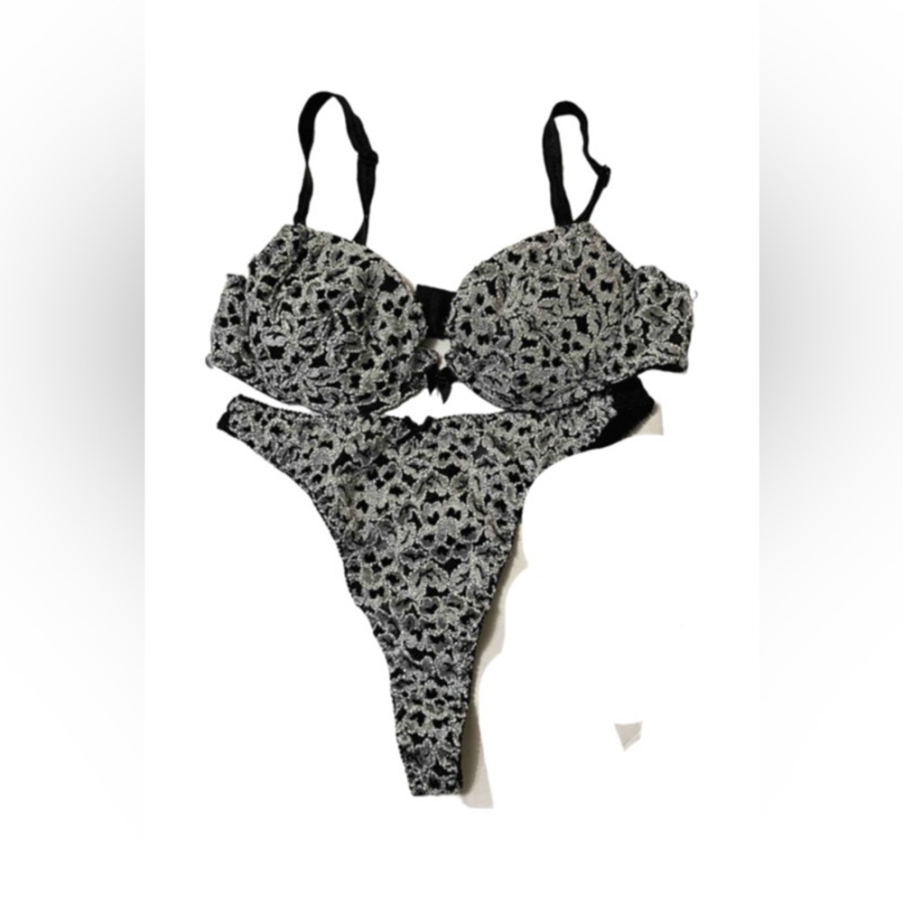 Lace bra and thong set black and gray size small worn